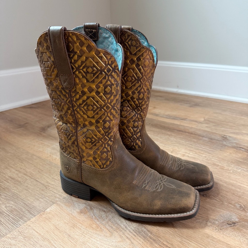Ariat Women's Tan And Brown Patterned Heeled Boots